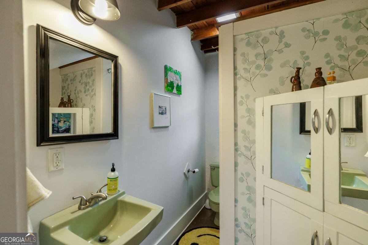 295 First Street Athens - Photo 32