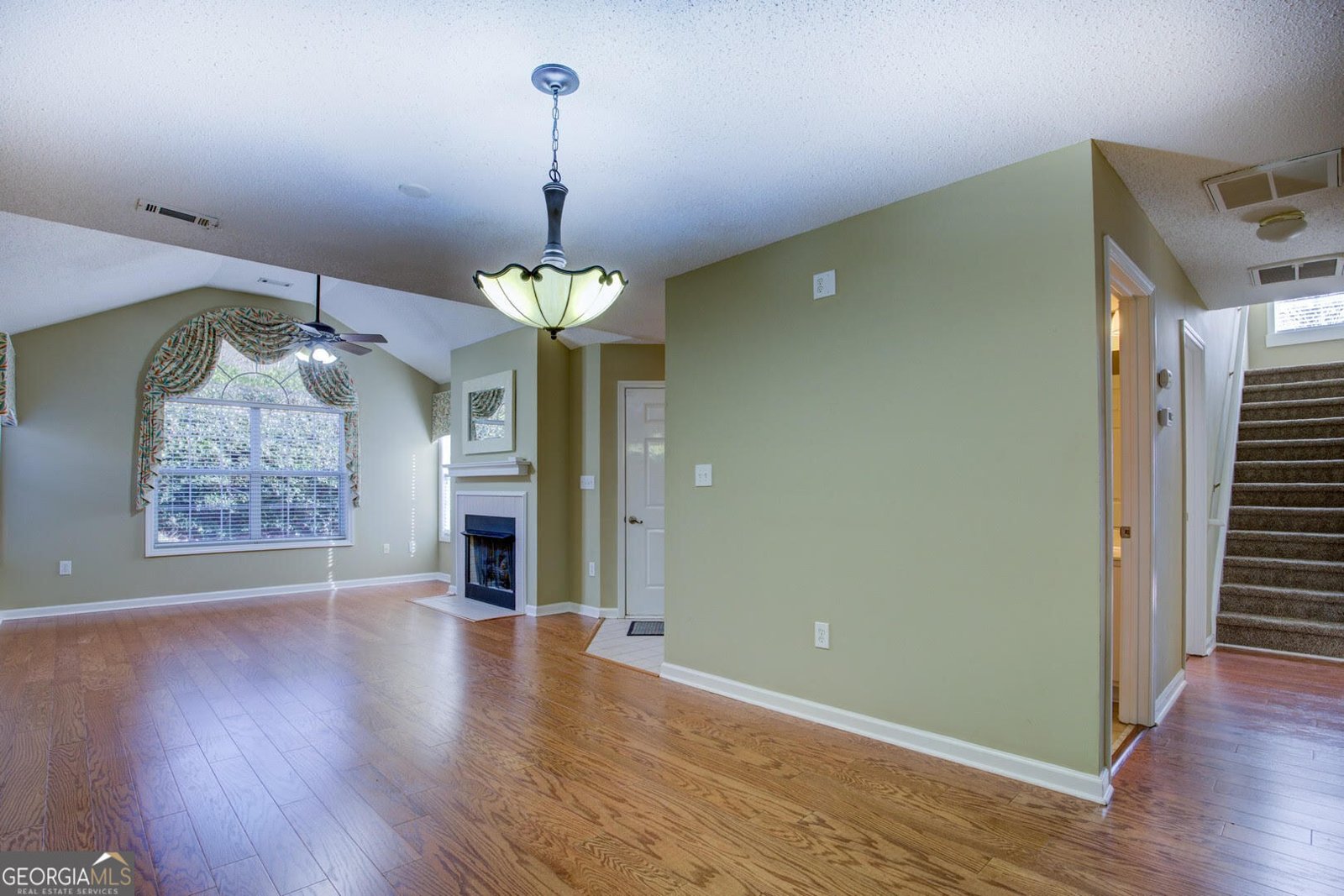 2191 Rockbridge Road Stone Mountain - Photo 10