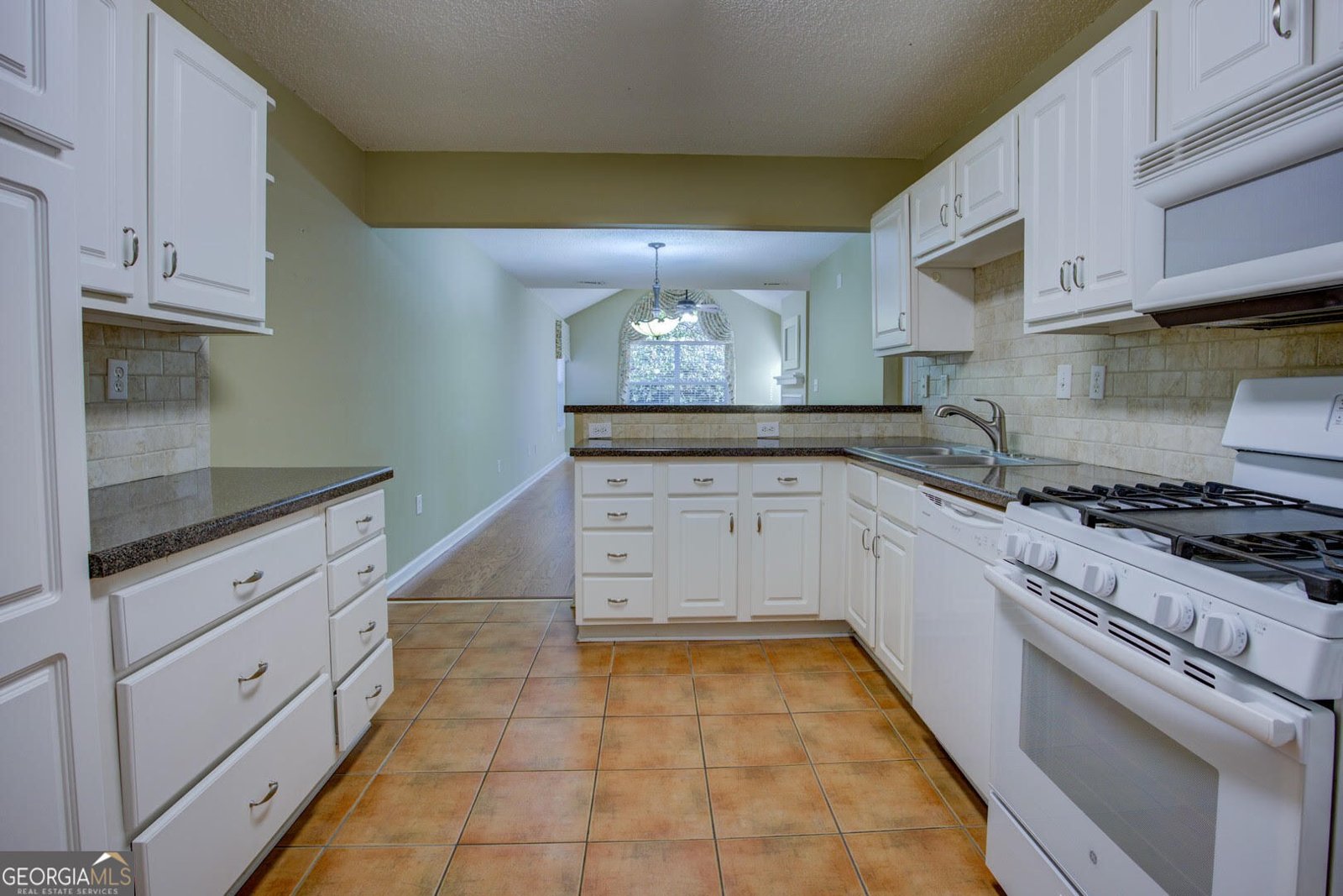 2191 Rockbridge Road Stone Mountain - Photo 16