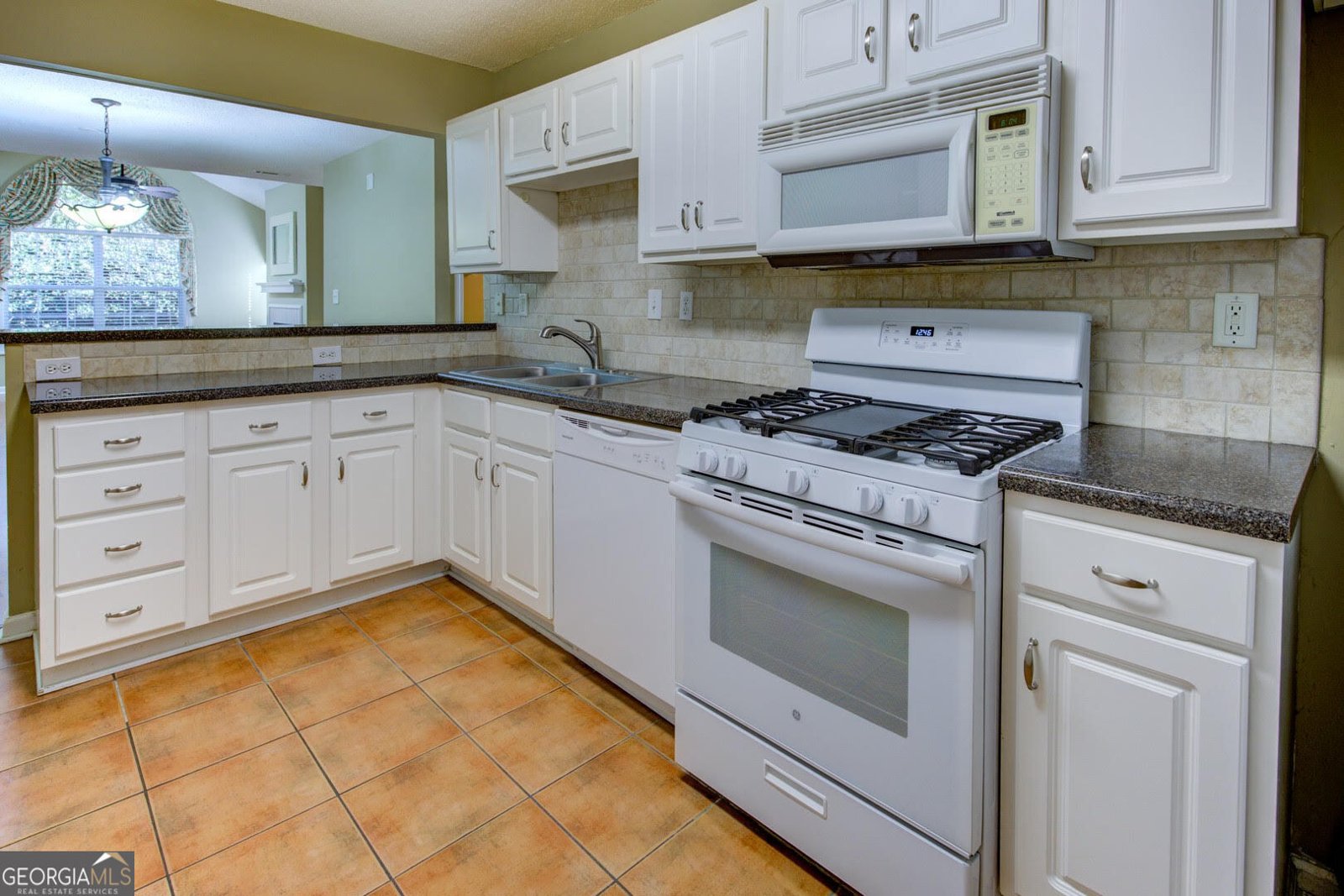 2191 Rockbridge Road Stone Mountain - Photo 18