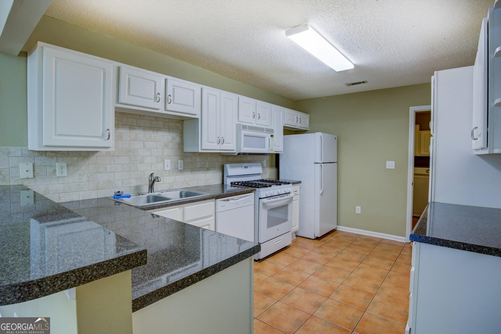 2191 Rockbridge Road Stone Mountain - Photo 20