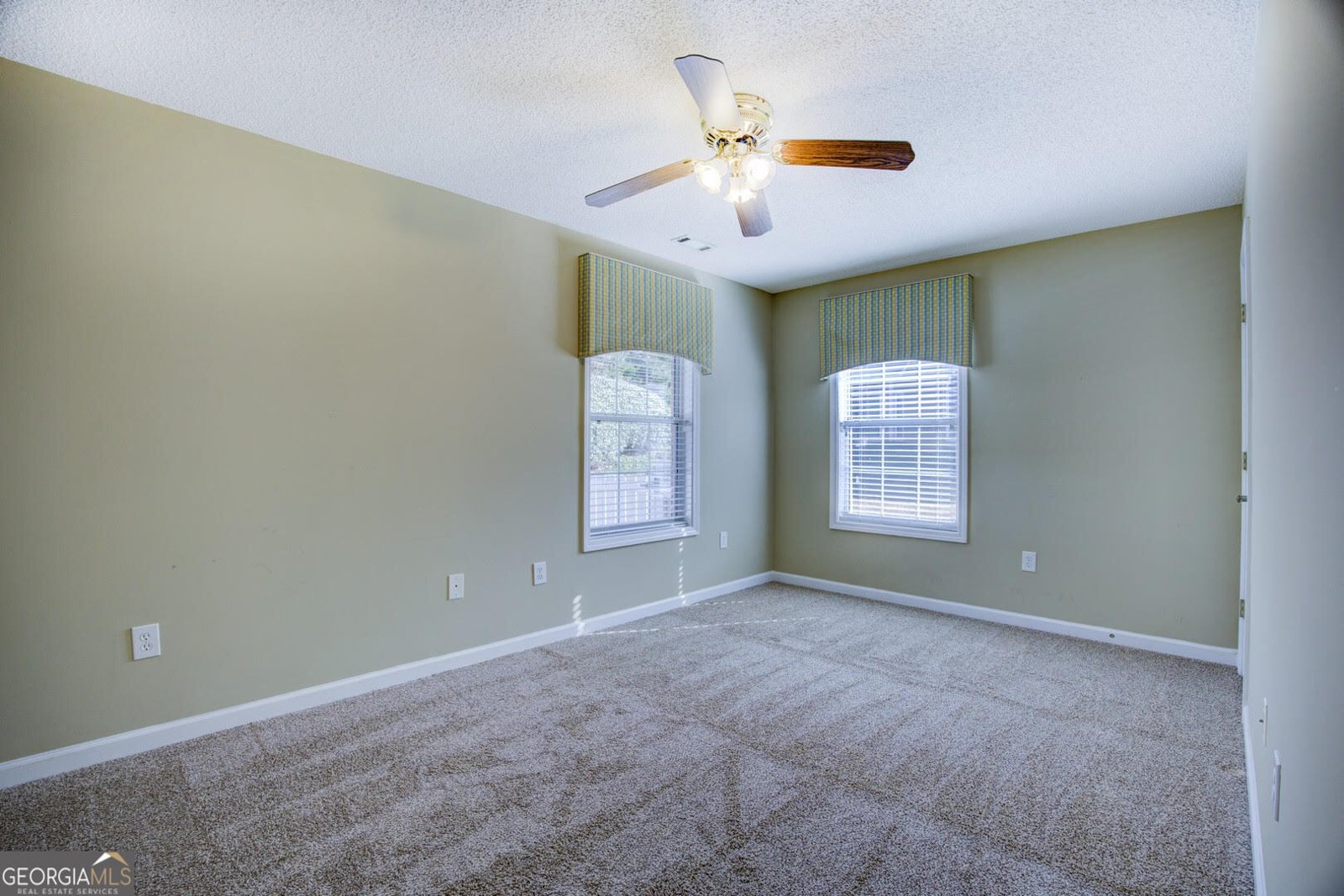 2191 Rockbridge Road Stone Mountain - Photo 28