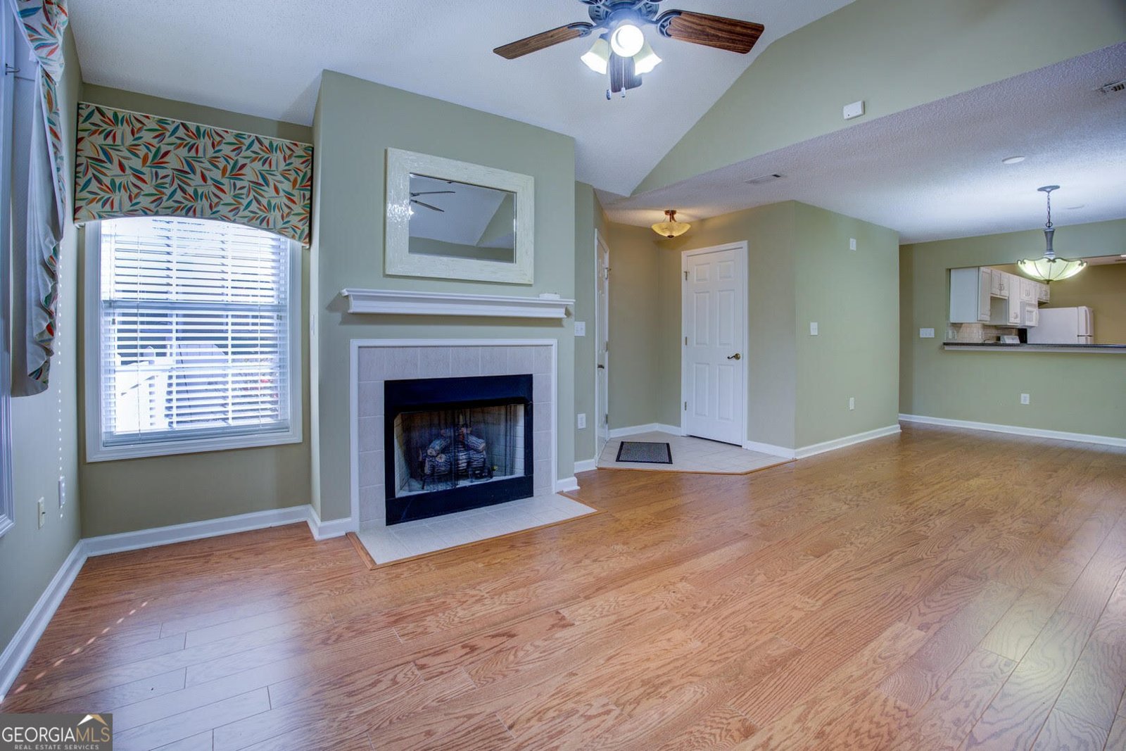 2191 Rockbridge Road Stone Mountain - Photo 8