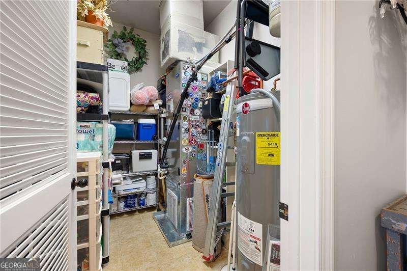 360 Chambers Street Woodstock - Photo 34