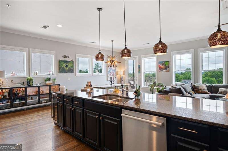 360 Chambers Street Woodstock - Photo 6