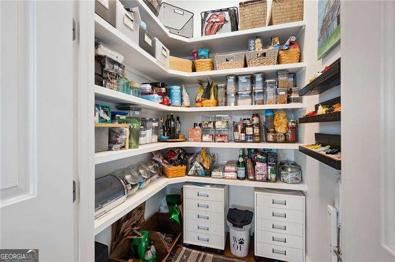 360 Chambers Street Woodstock - Photo 9