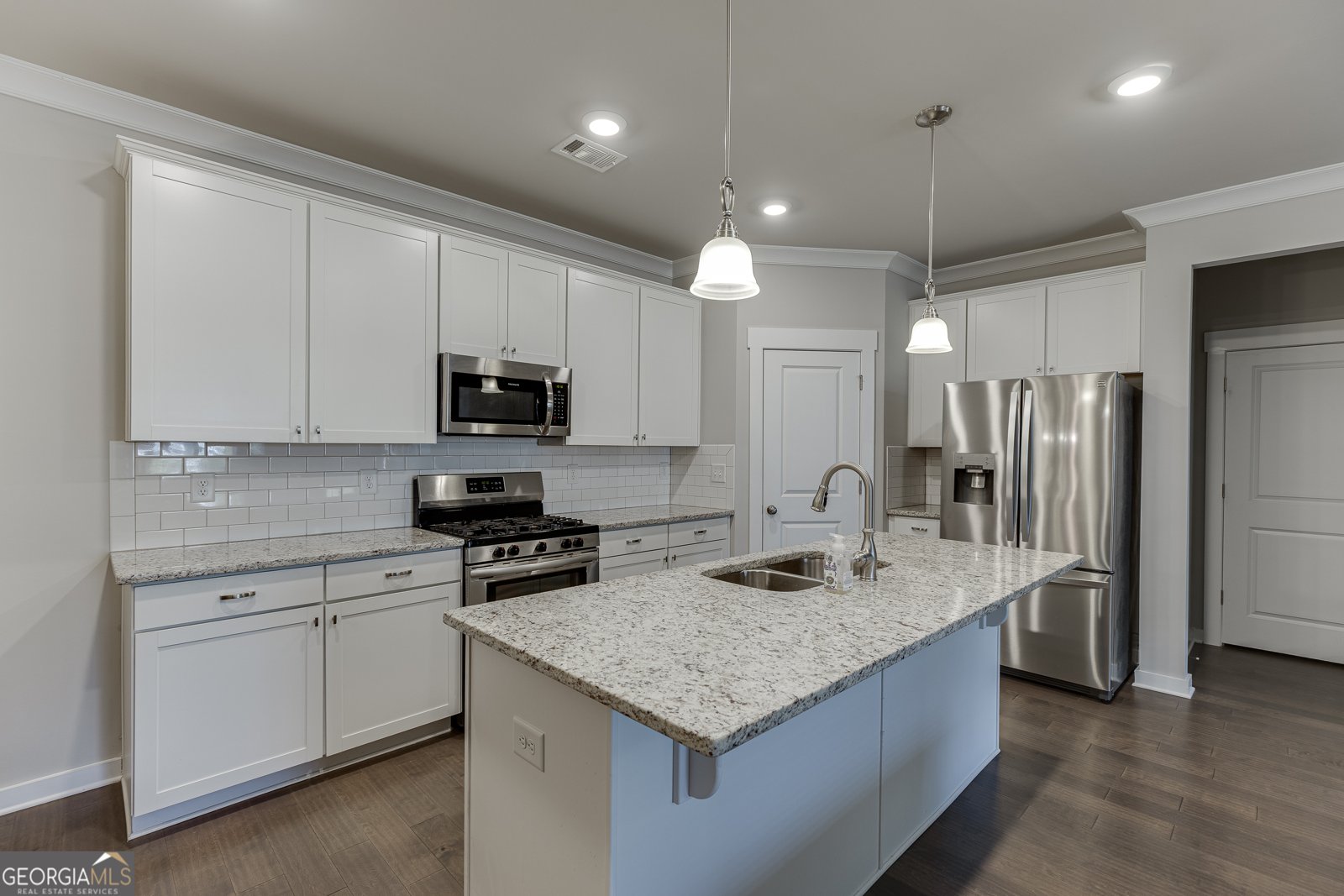 2476 Rathburn Circle Loganville - Photo 10