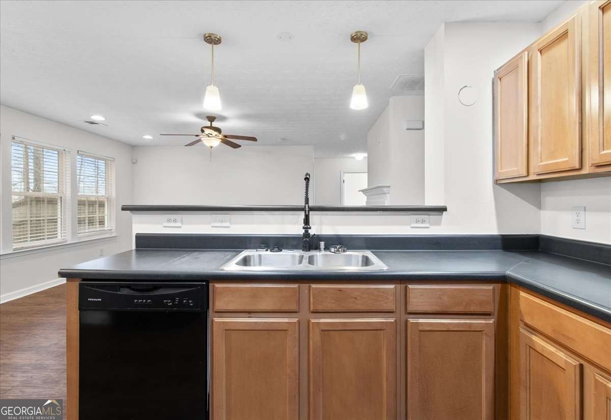 307 Meadows Lane Canton - Photo 9