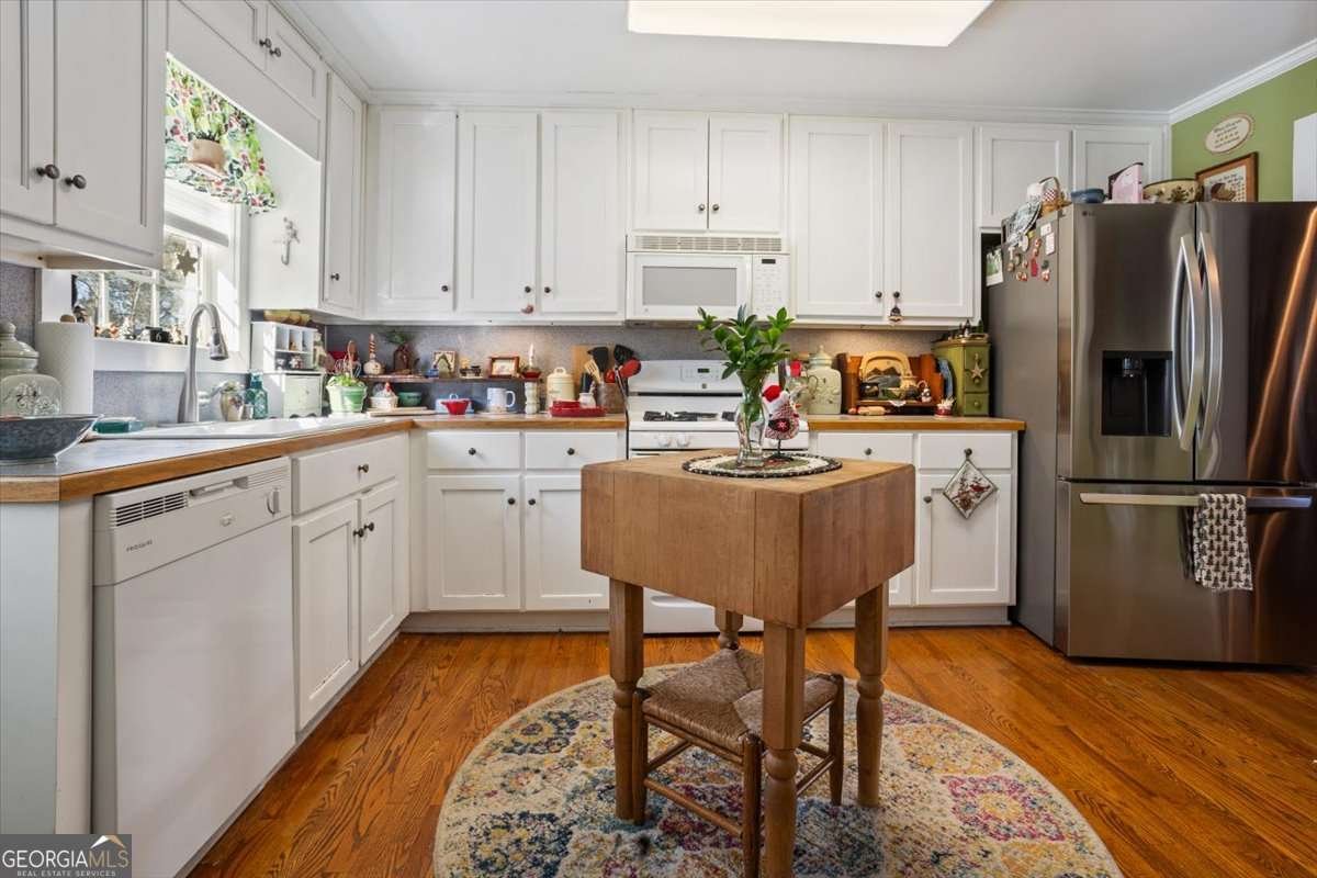 608 Greenleaf Way Ball Ground - Photo 15