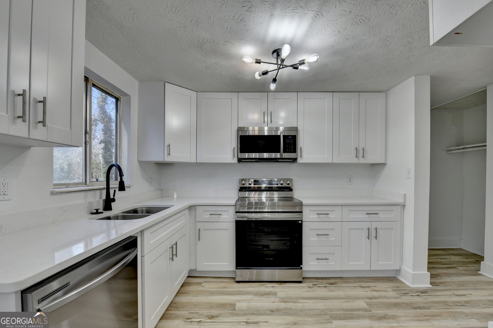 1018 Martin Road Stone Mountain - Photo 15