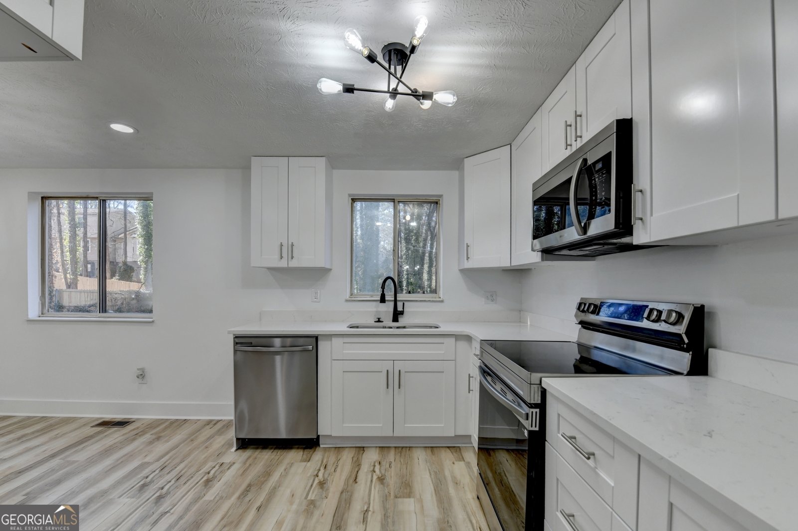 1018 Martin Road Stone Mountain - Photo 17