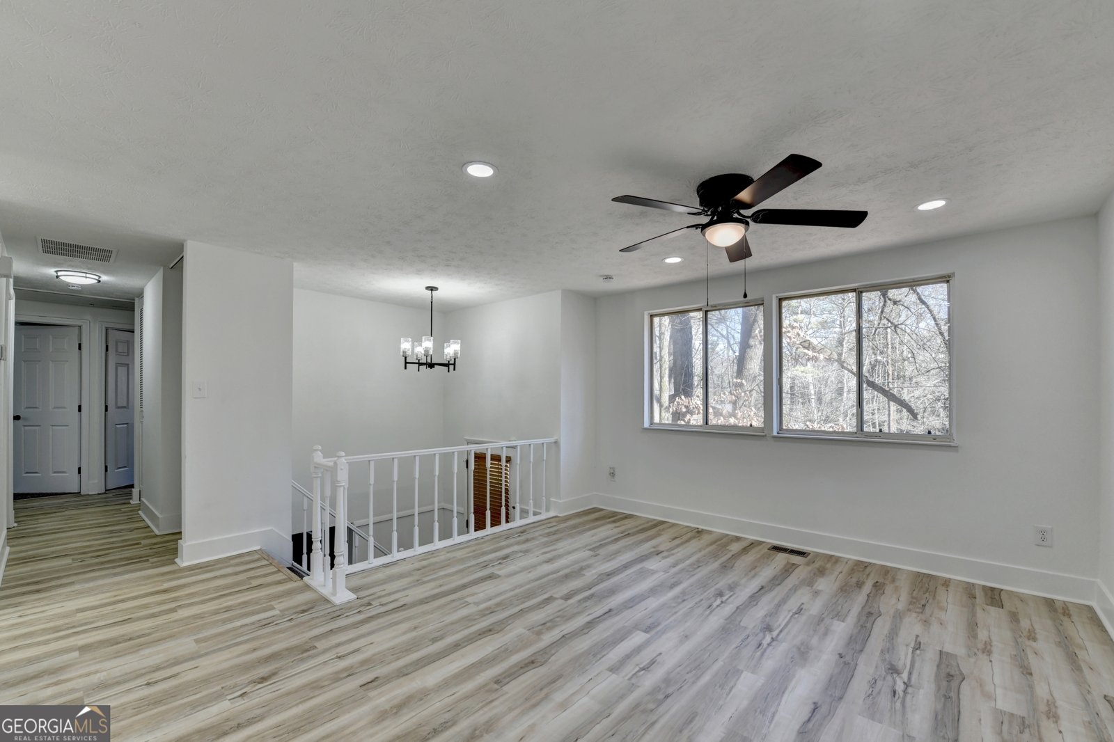 1018 Martin Road Stone Mountain - Photo 7