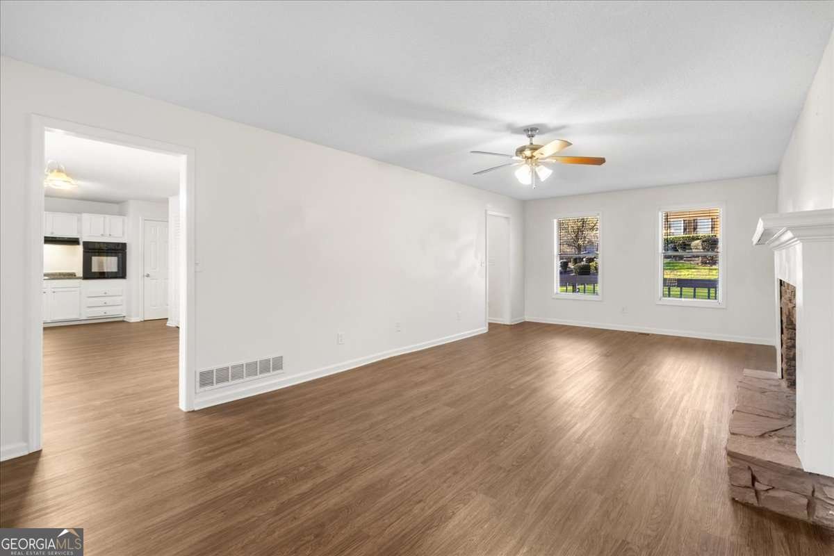 2275 Loren Falls Court Marietta - Photo 9