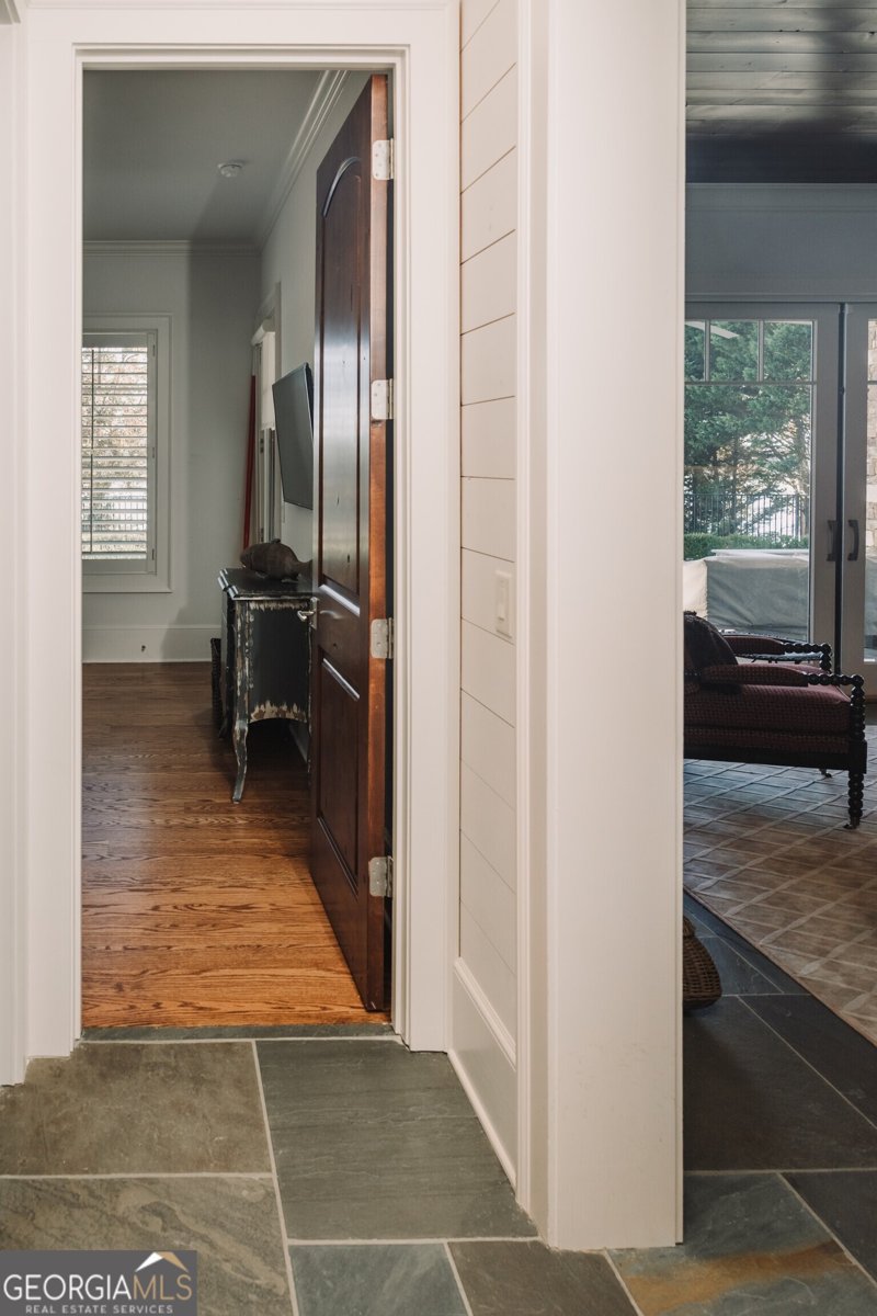 8819 Ford Lane Gainesville - Photo 22