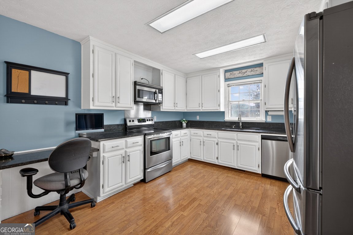 1213 Temple Johnson Road Loganville - Photo 13