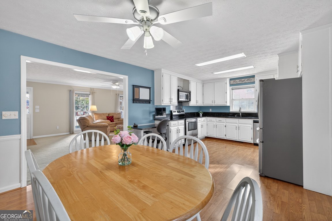 1213 Temple Johnson Road Loganville - Photo 9