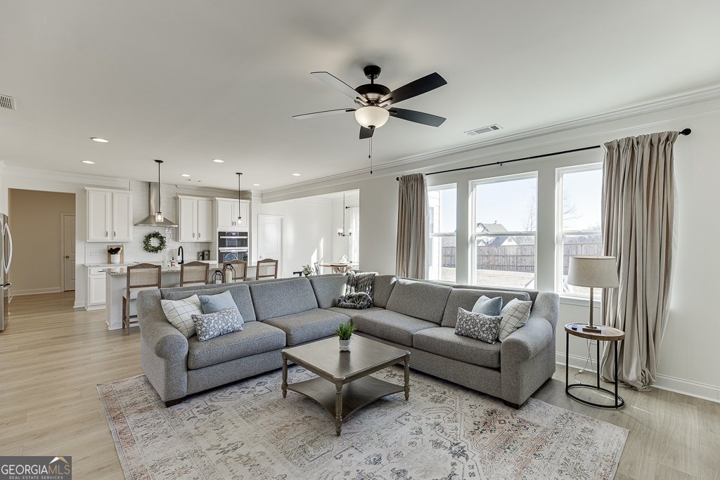 1324 Honeysuckle Lane Hoschton - Photo 13