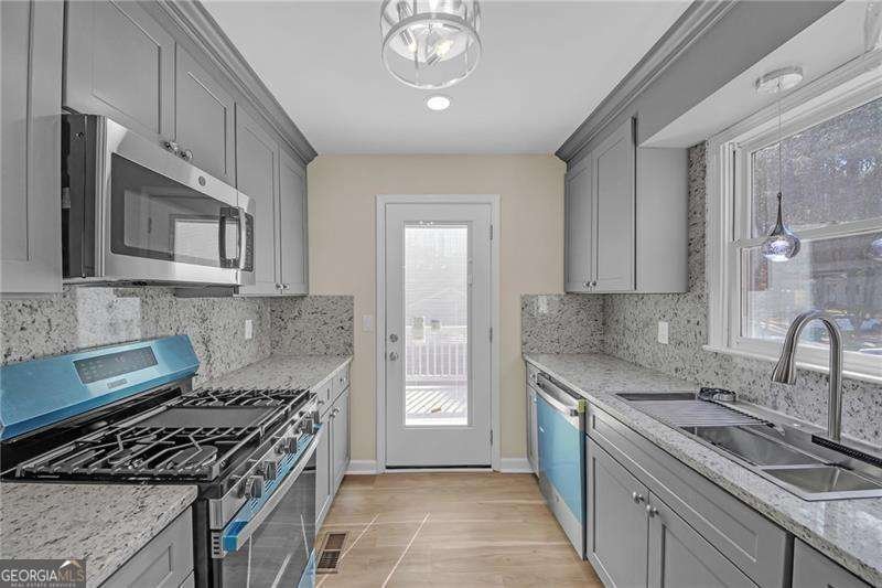 122 South Street Canton - Photo 16