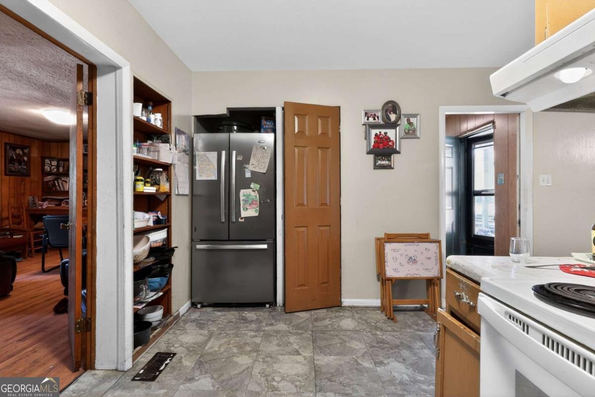 2561 Greenleaf Drive Macon - Photo 11