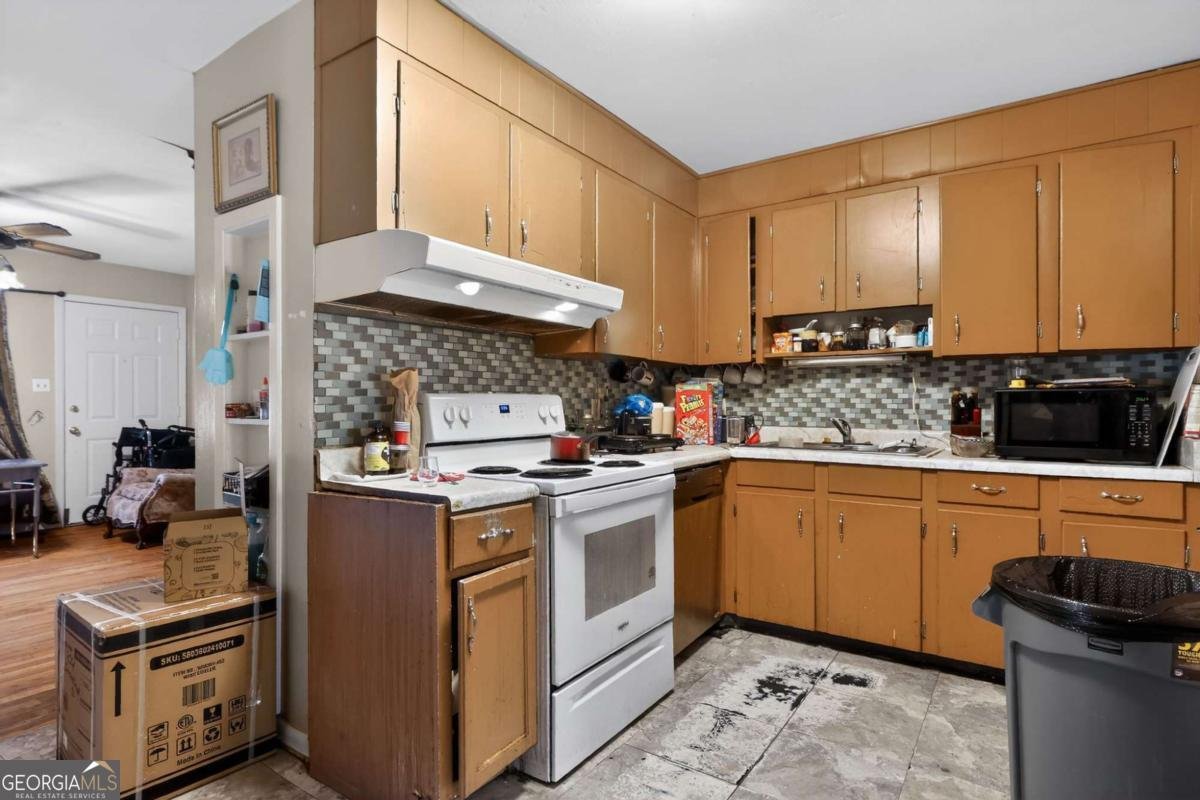 2561 Greenleaf Drive Macon - Photo 12