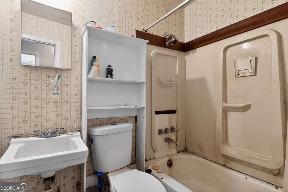 2561 Greenleaf Drive Macon - Photo 24