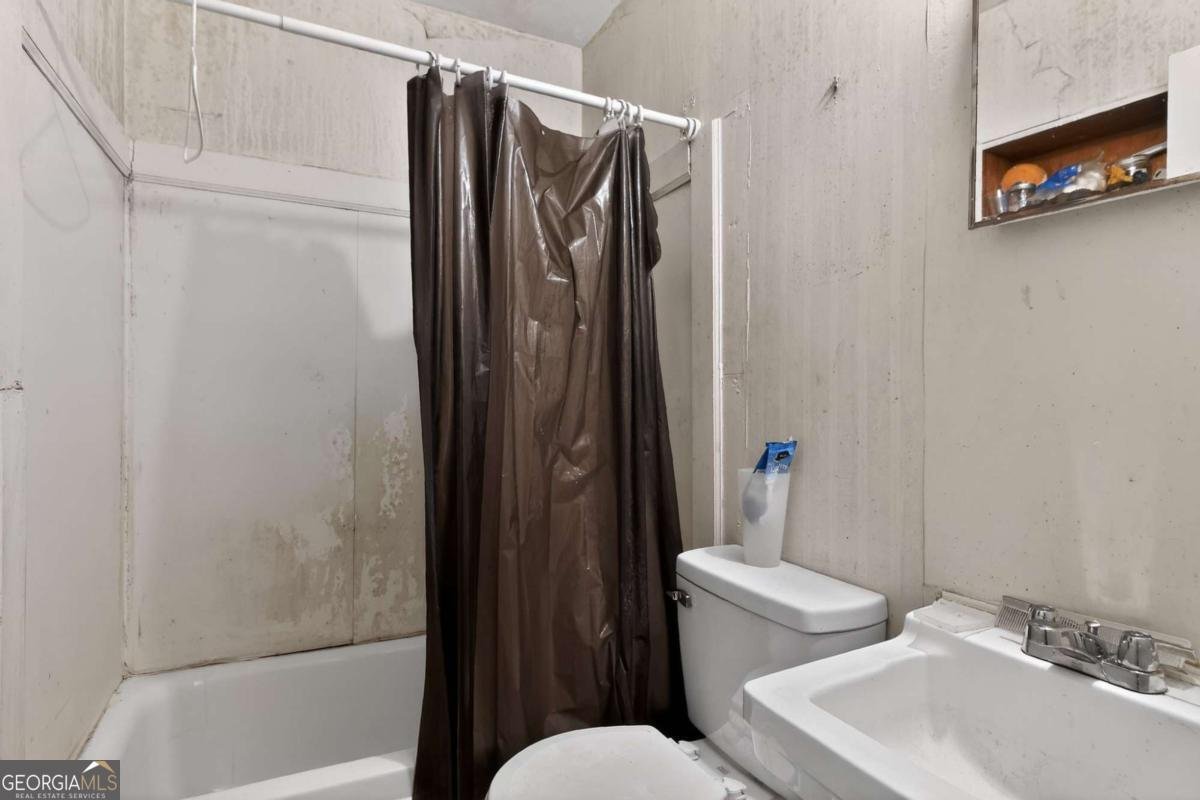 2561 Greenleaf Drive Macon - Photo 25