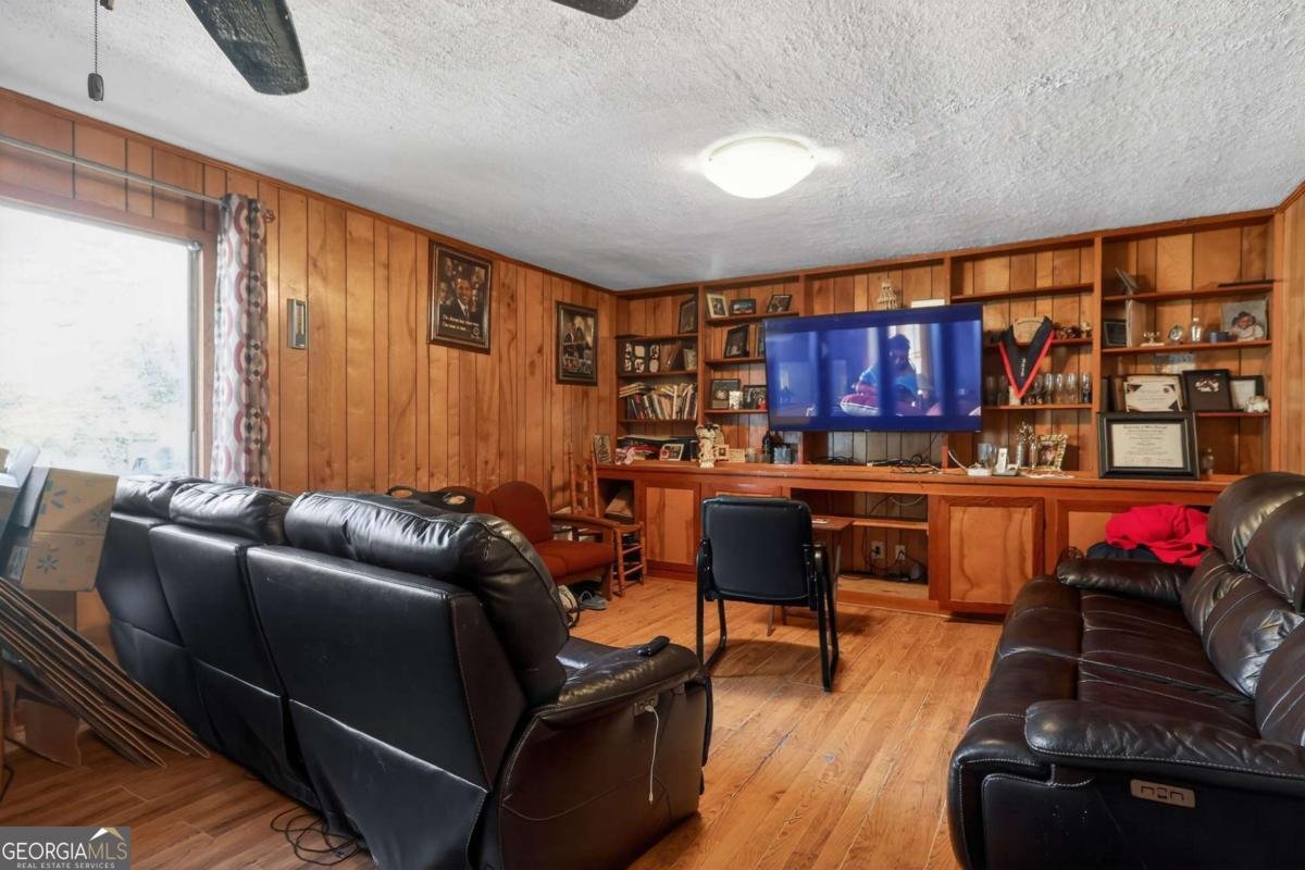 2561 Greenleaf Drive Macon - Photo 9