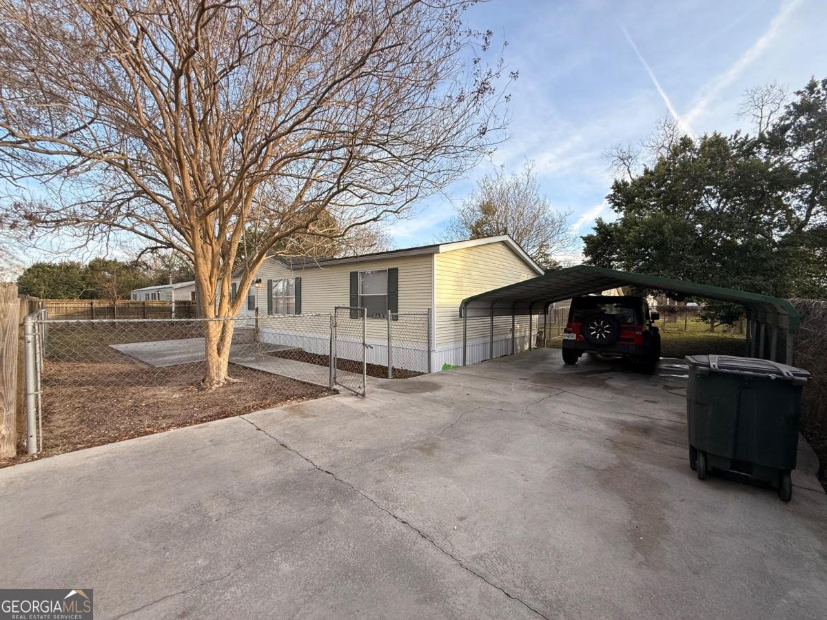 121 Thompson Street Fitzgerald - Photo 1