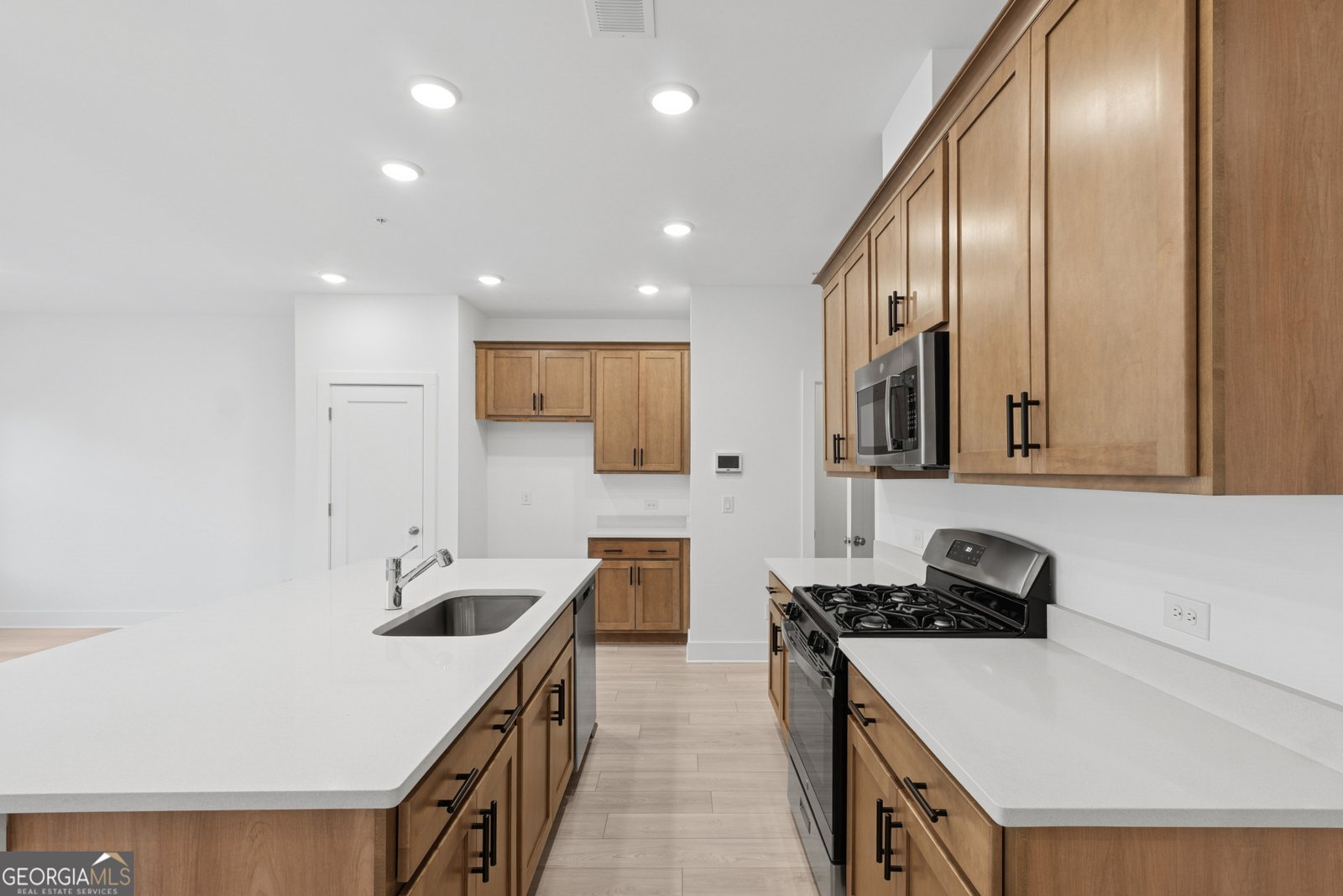 187 Redbud Road Canton - Photo 6