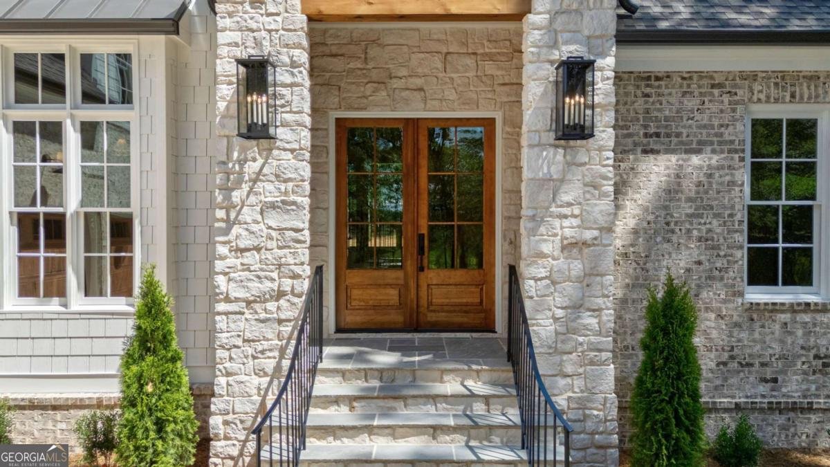 1763 Olympus Court Athens - Photo 8