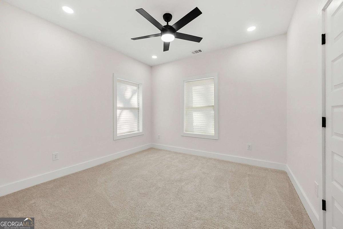 2847 Forrest Hills Drive Atlanta - Photo 16