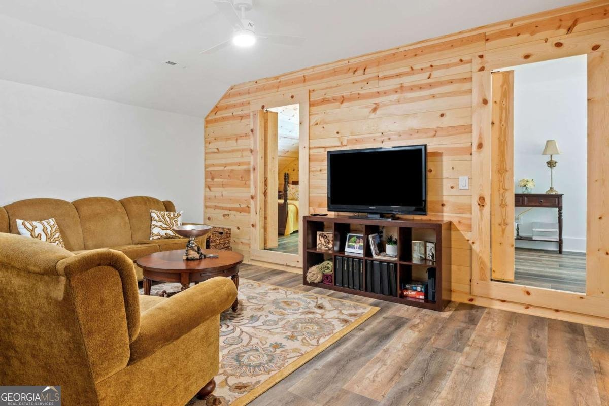 77 Shore Drive Cleveland - Photo 39