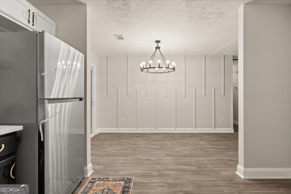 8185 Englewood Trail Riverdale - Photo 10