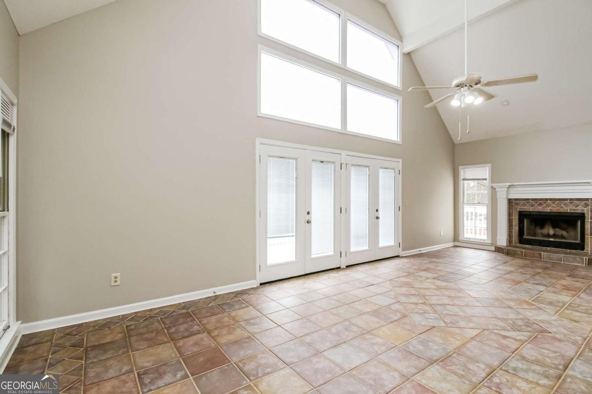 2536 Lakeshore Drive Conyers - Photo 6
