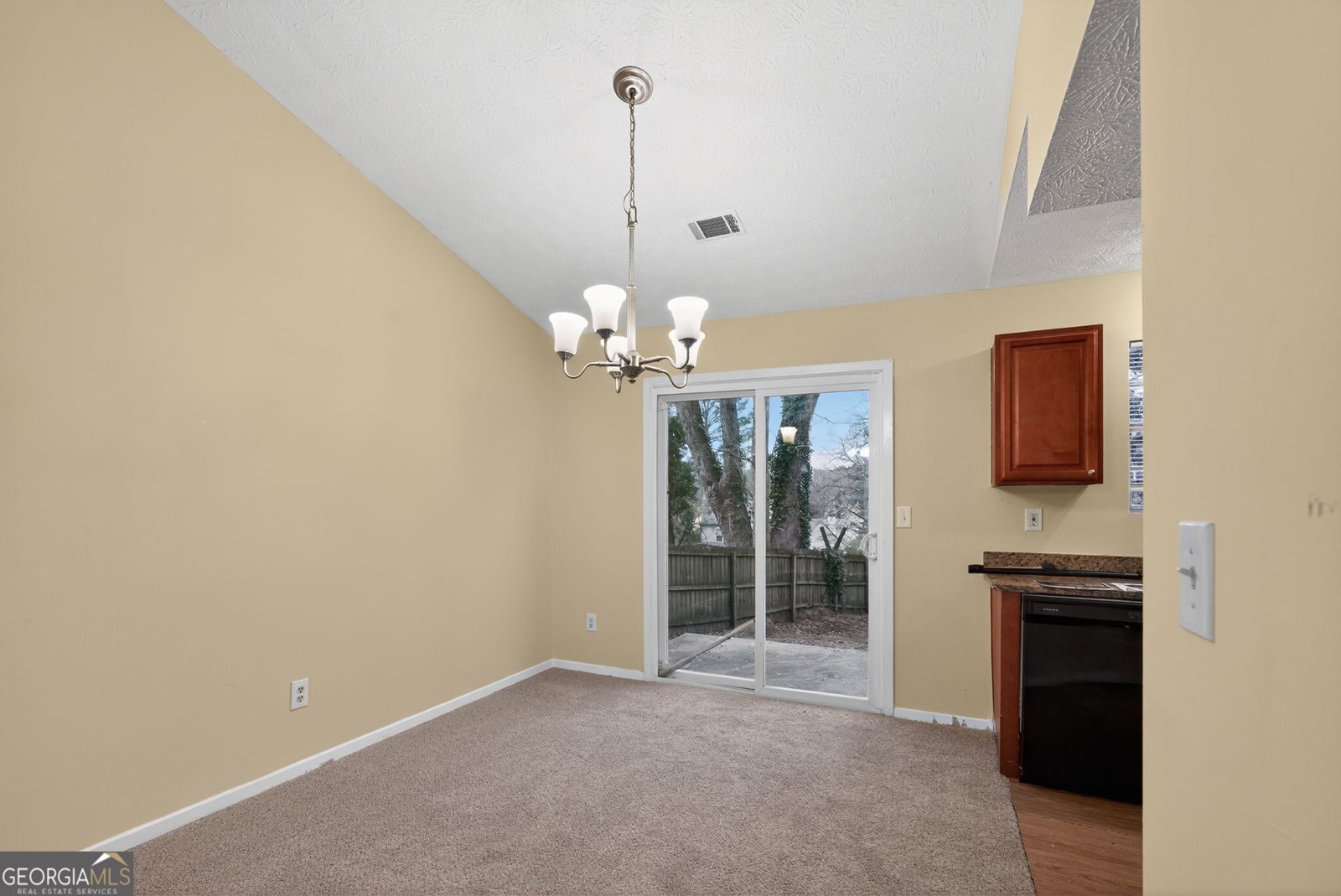 4616 Garden Hills Drive Stone Mountain - Photo 10