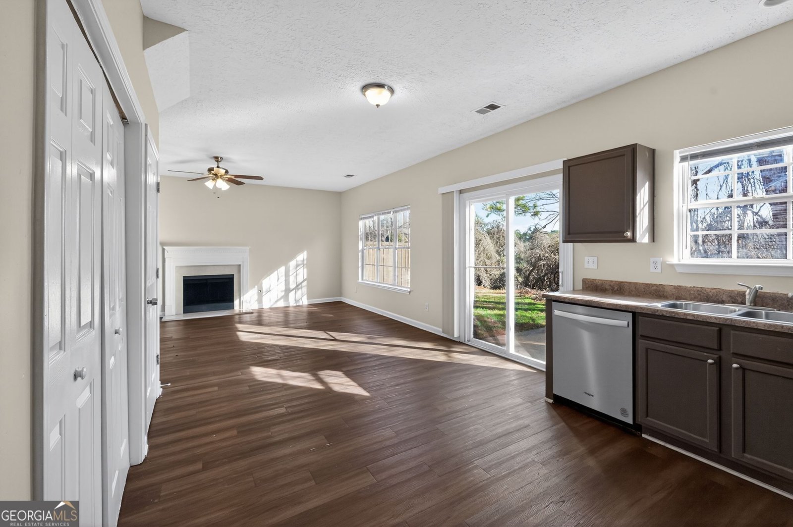 4292 Linecrest Lane Ellenwood - Photo 15