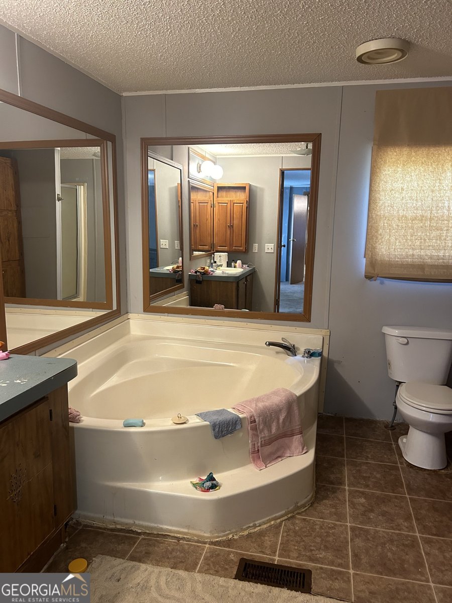 269 Lakeview Drive Locust Grove - Photo 9