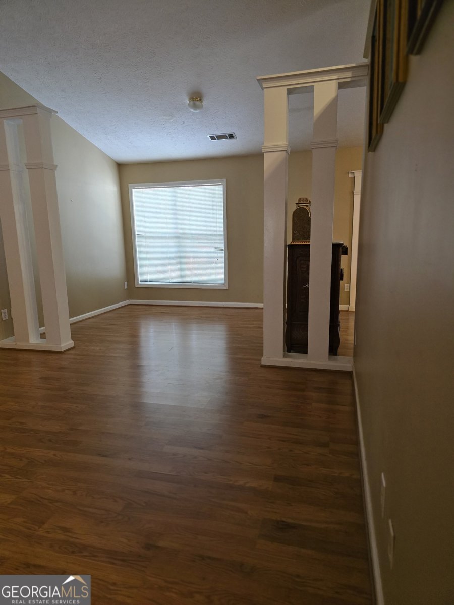 2127 Steffi Lane Lawrenceville - Photo 9