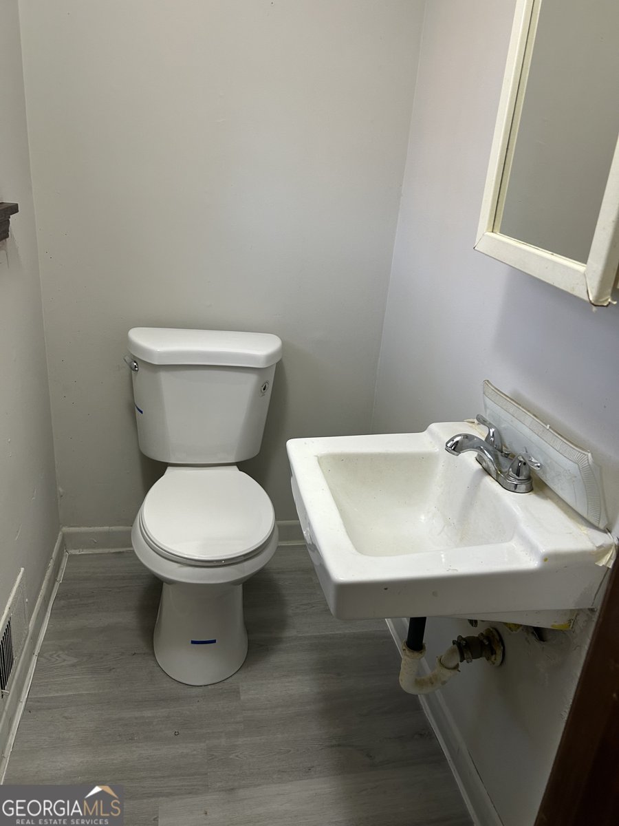 1081 Forest Valley Drive Atlanta - Photo 6