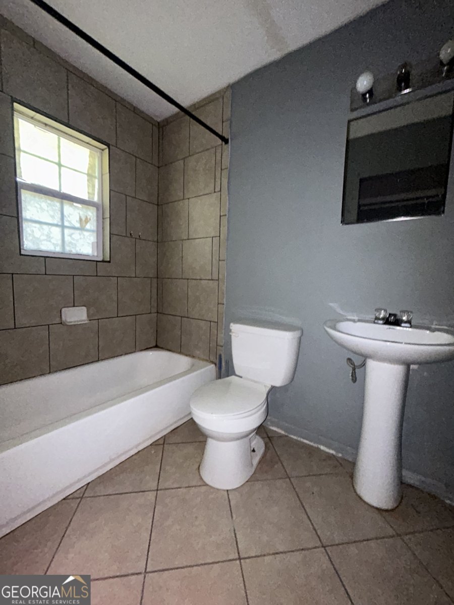 127 Hinton Drive McDonough - Photo 16