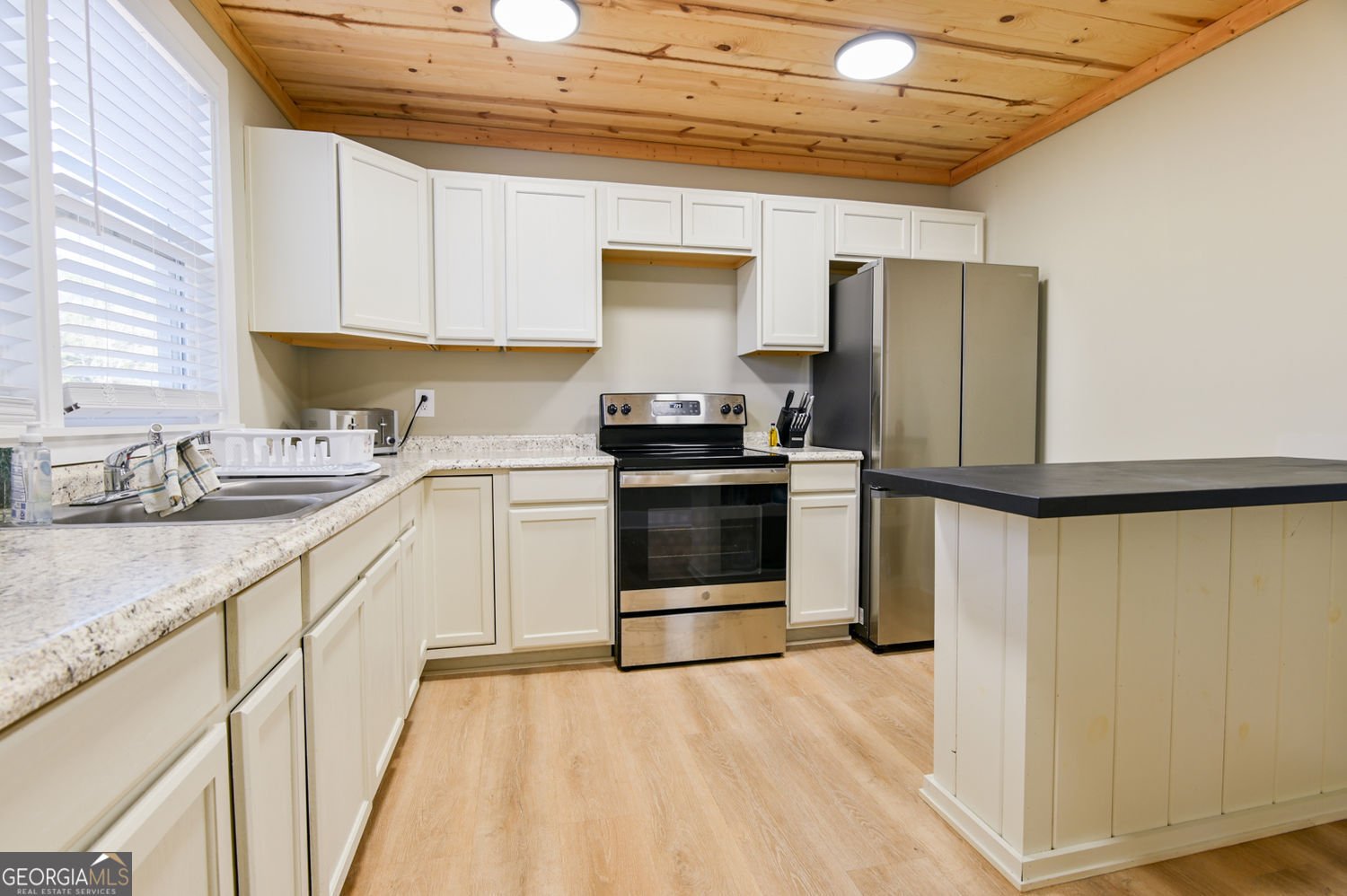 1160 Moody Street Union Point - Photo 17