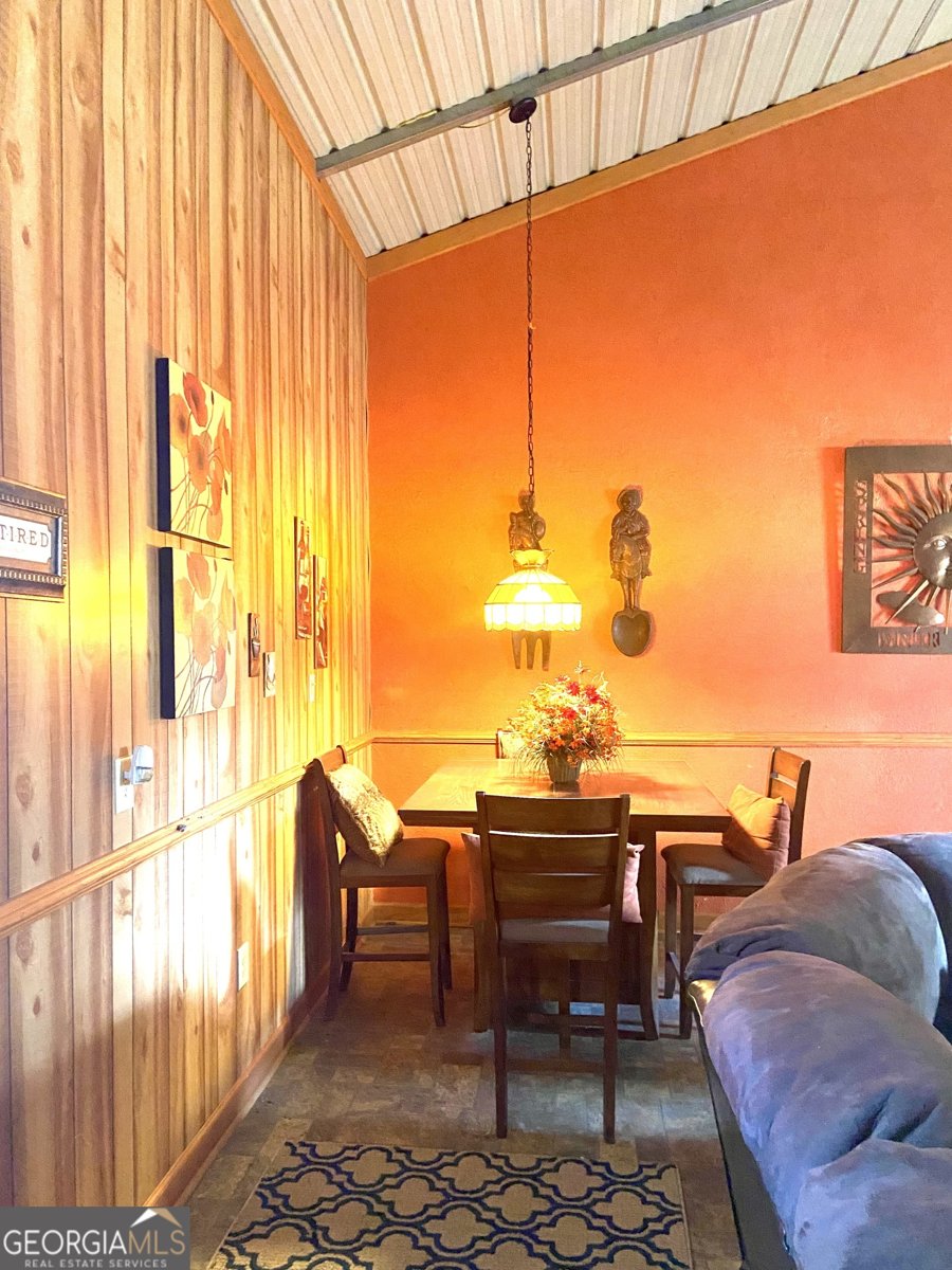 670 Jefferies Road Shady Dale - Photo 12