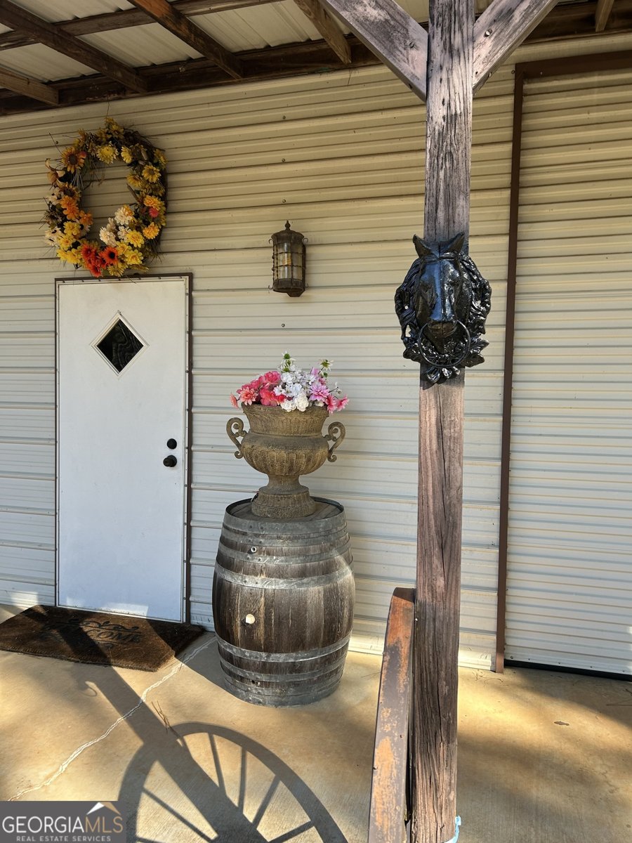 670 Jefferies Road Shady Dale - Photo 7