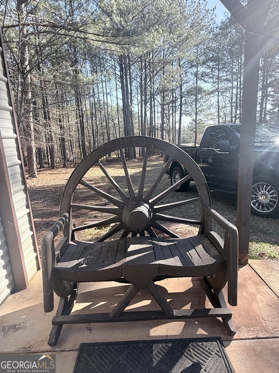 670 Jefferies Road Shady Dale - Photo 8