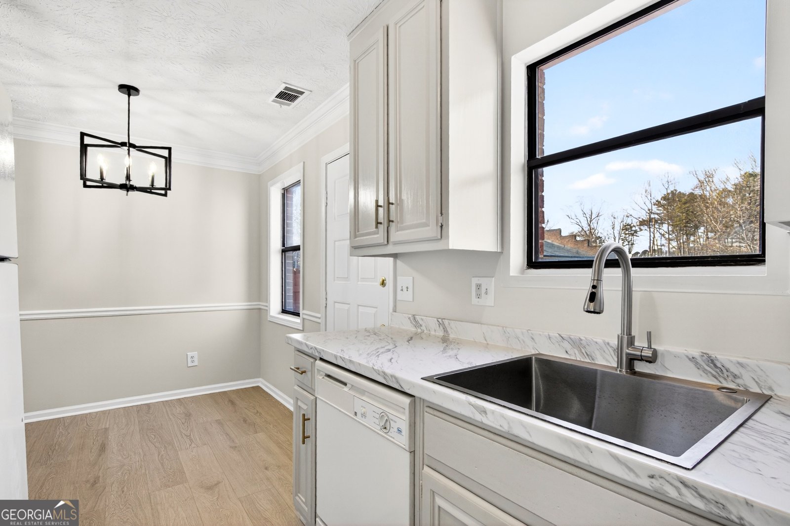 1116 Magical Way Buford - Photo 15