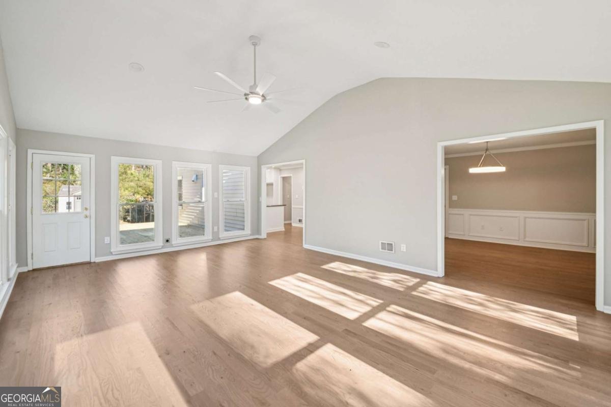 4658 Robie Road Lilburn - Photo 13