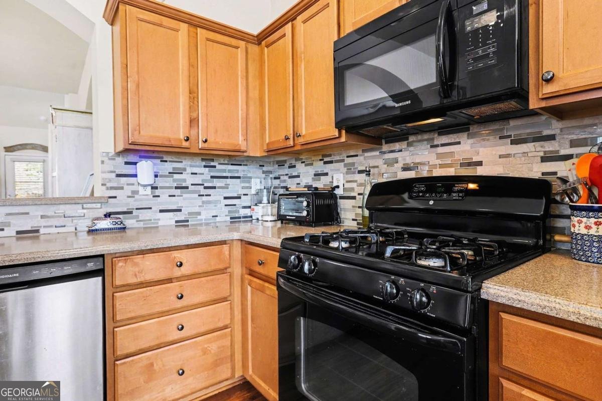 5135 Hidden Meadow Drive Cumming - Photo 14