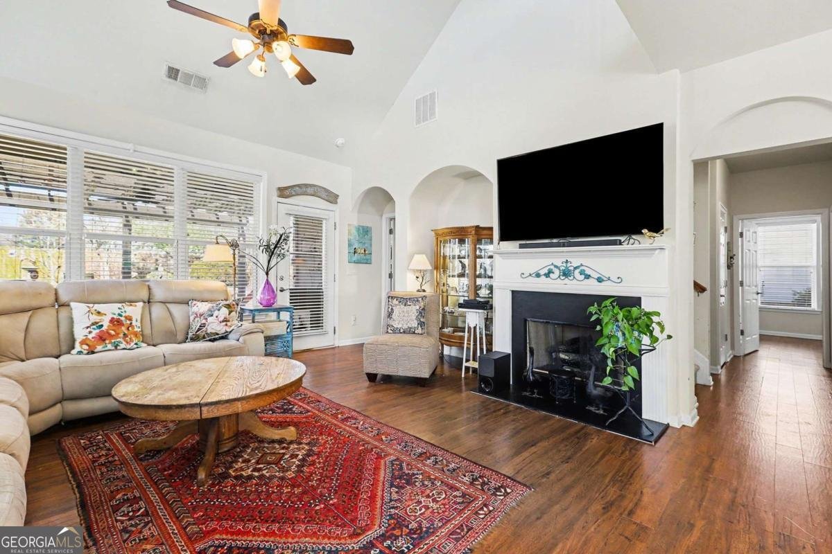 5135 Hidden Meadow Drive Cumming - Photo 6