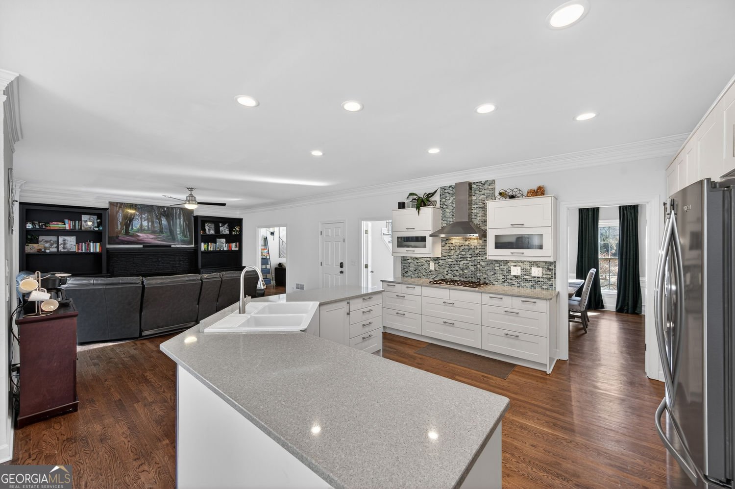 5490 Grove Point Road Johns Creek - Photo 16