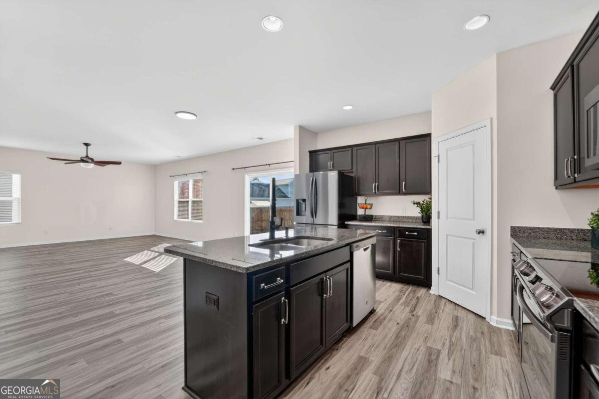 178 Somersby Boulevard Pooler - Photo 8